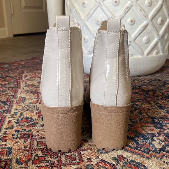 Bone Booties - Picture 3 of 7